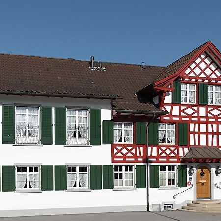 Gasthof Eisenbahn Weinfelden Esterno foto